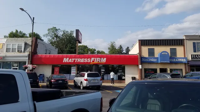 Mattress Firm Newtown Square