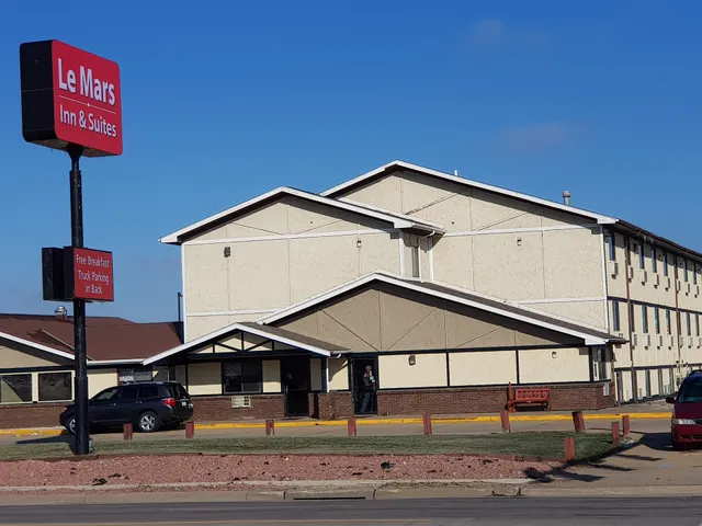 Le Mars Inn & Suites