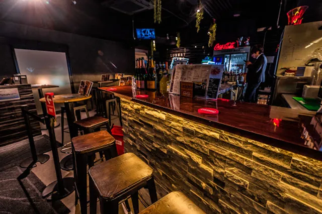 LUXURY STAND BAR & CAFE MILAS