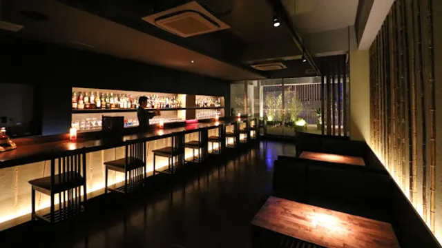 おもろまち BAR石光