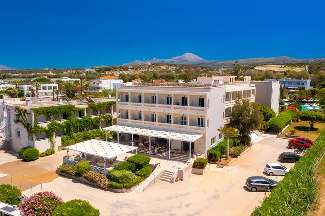 Dias by Azul Collection