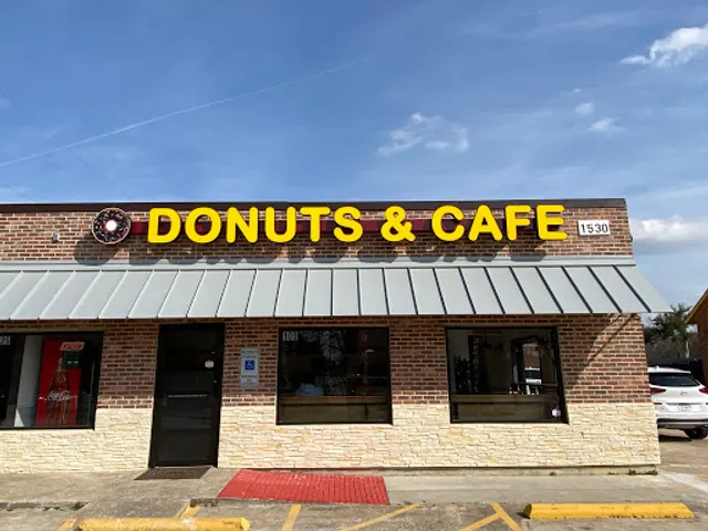 NewSong Donut & Cafe