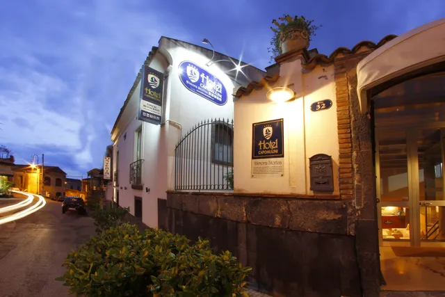 Historical Residence Hotel Capomulini