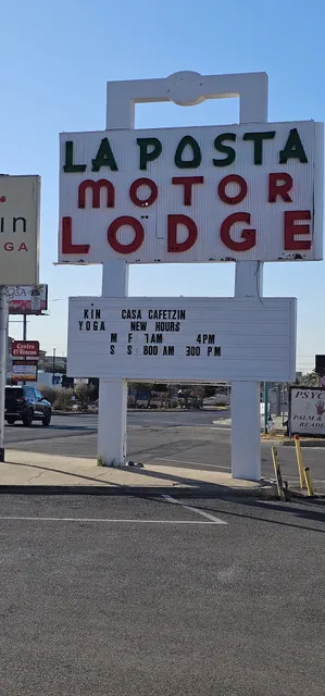 La Posta Motor Lodge