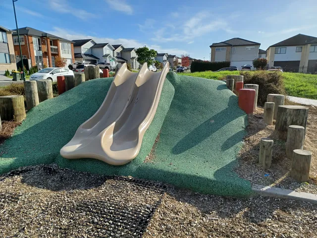 Hughs Way Playground