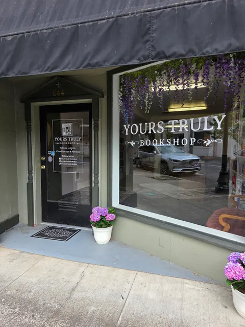 Yours Truly Bookshop