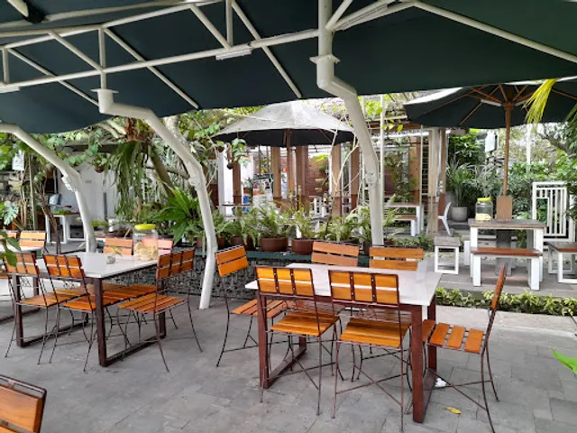 Rumah Banjar Garden Resto