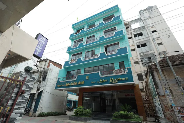 Hotel Blue Residency