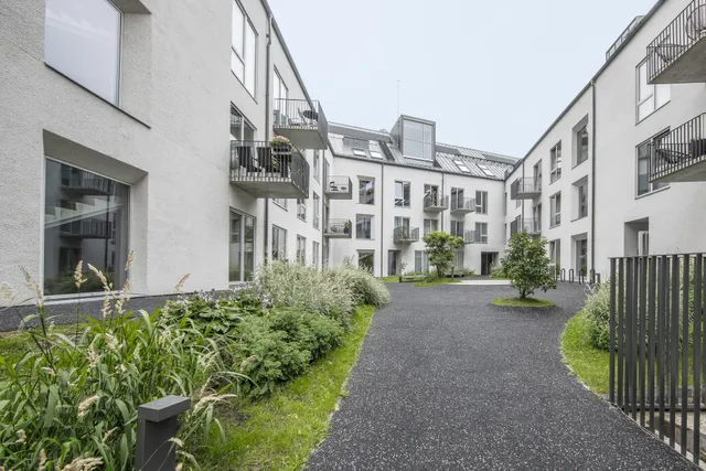 IVIS House Apartments