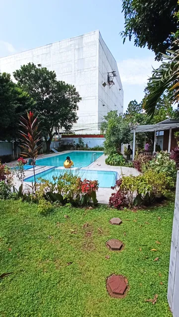 RedDoorz Plus @ Pakuan Residence Tajur