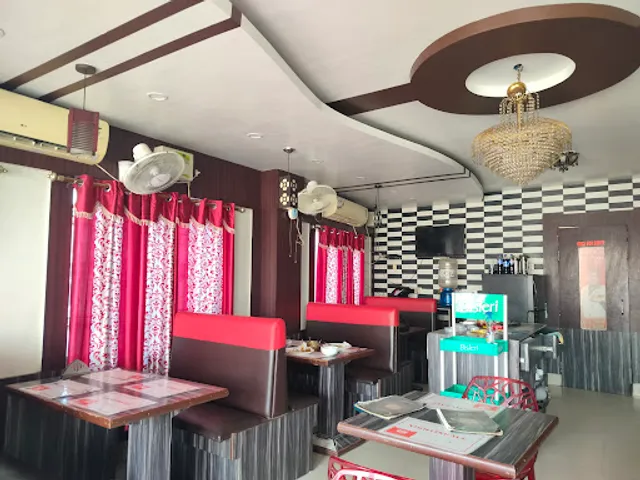 Nightingale Restaurant