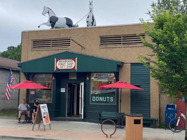 The Washboard Donut Shoppe