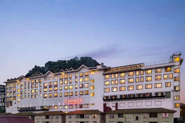 Ramada by Wyndham Gangtok Hotel & Casino Golden