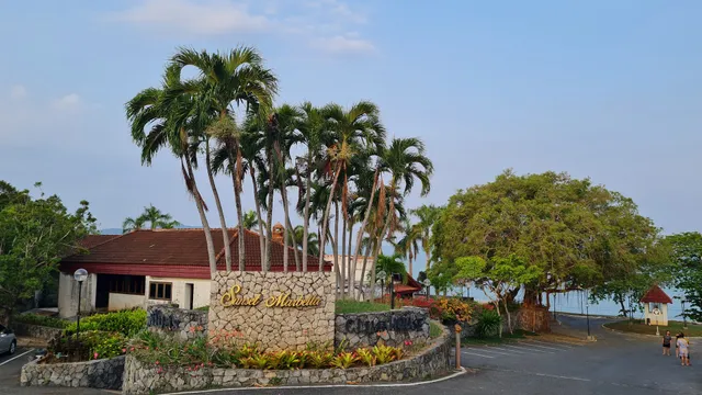 Sunset Beach Estate, Thailand