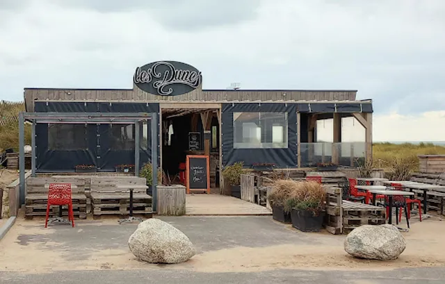 Les Dunes