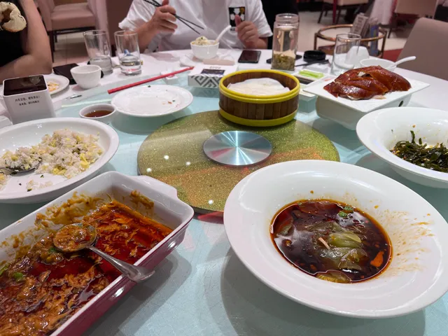 Heji Side Dish Seafood Restaurant