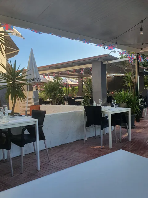 Pimientos Restaurant, Terrace & Wine Shop