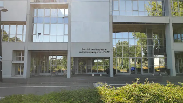 Nantes Université - Faculté des Langues et Cultures Étrangères (FLCE)