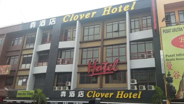 Clover Hotel