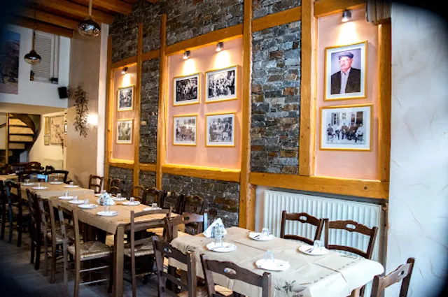 Kafeneio Karampoutze