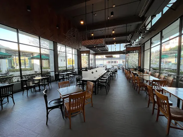 STARBUCKS Zhongqing Shop