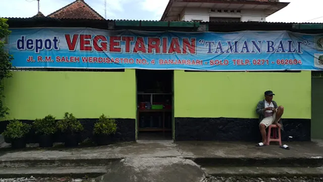 Taman Bali Vegetarian Restaurant