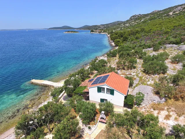 Robinson House Villa Pomahline