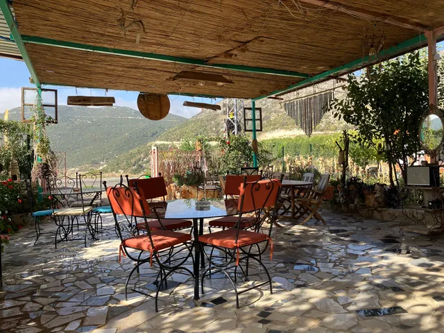 Karafil Camping ve Kahvaltı Bahçesi