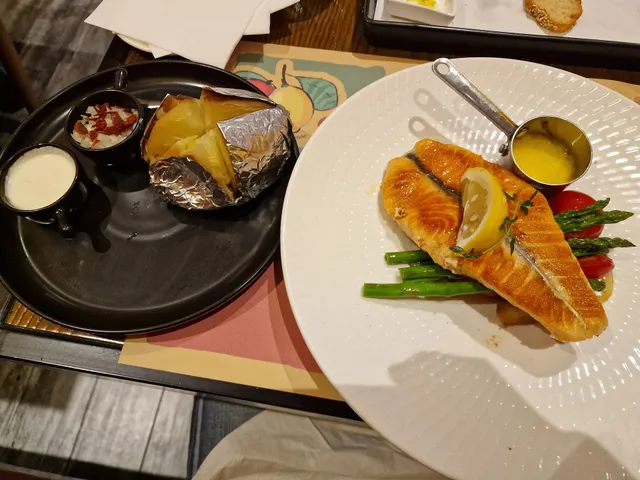 Annie's Italian Restaurant