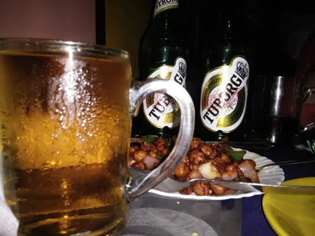 Triangle Bar & Restaurant