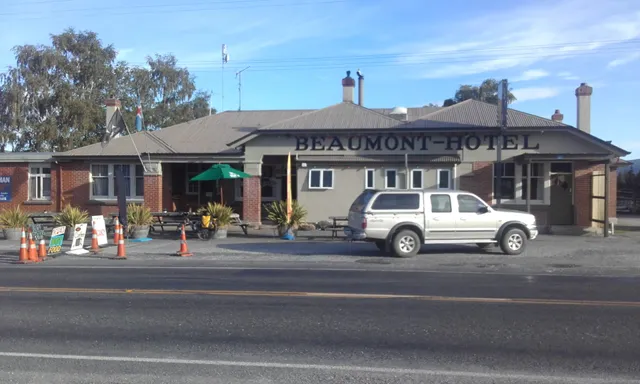 Beaumont Hotel & Holiday Park