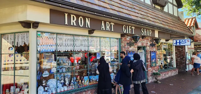 Iron Art Gift Shop