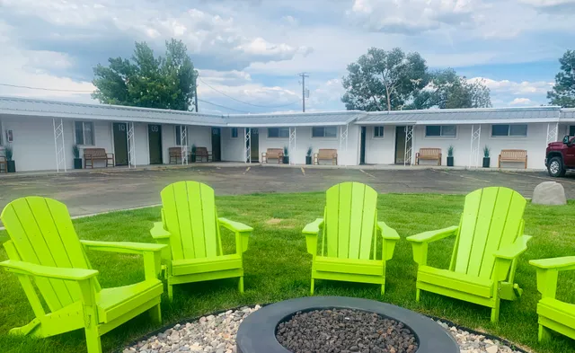 Dragonfly Motor Lodge