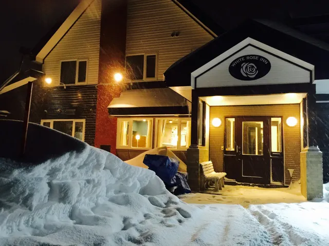 White Rose Inn