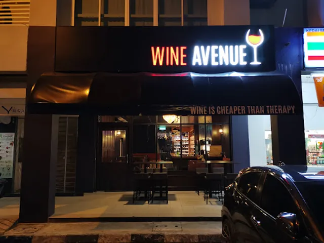 Wine Avenue