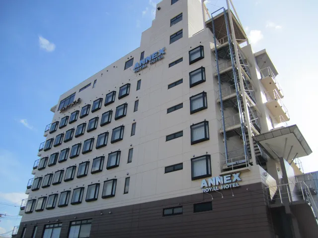 Annex Royal Hotel