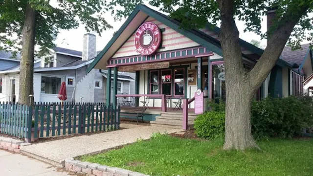 Leaves 'n Beans Coffee