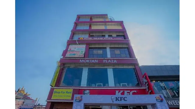 OYO 266 Hotel Grand Stupa