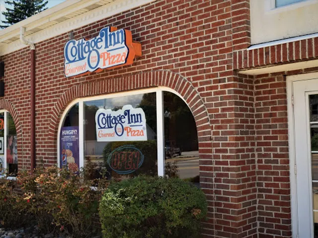 Cottage Inn Pizza Holt