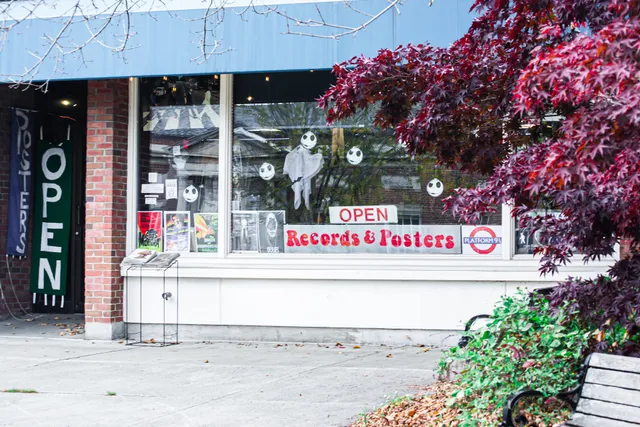 rpmNH: records, posters and memorabilia