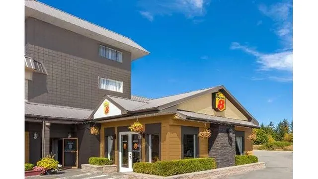 Super 8 by Wyndham Duncan