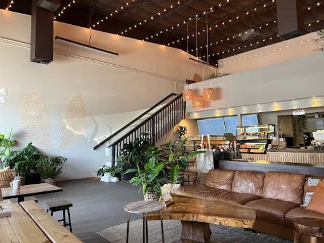 Arise Kona Bakery and Cafe