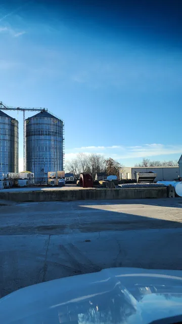 Farmers Elevator & Exchange Co