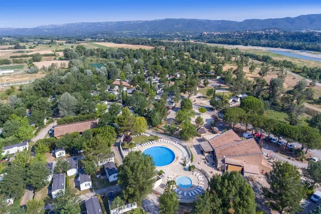 Camping Homair - Domaine des Iscles