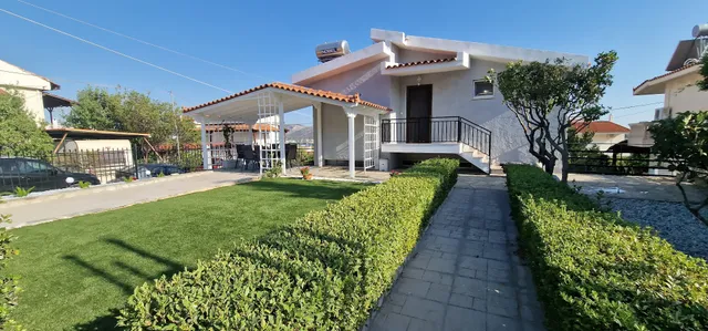 Dhalia & Kamelia Vacation Home