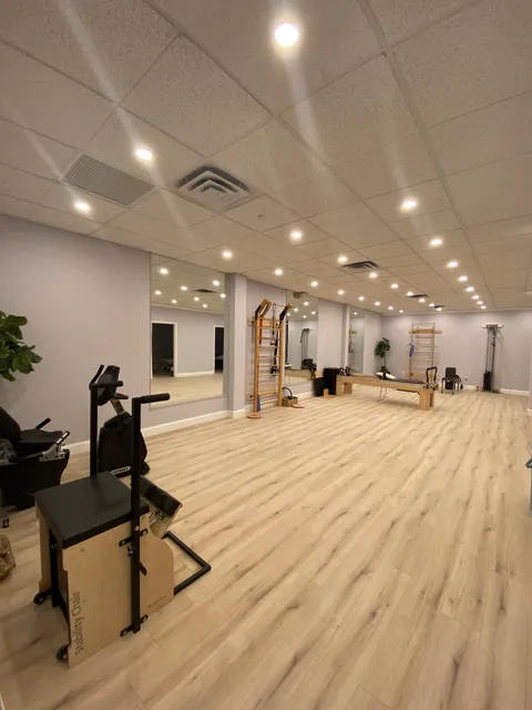 Universus Physical Therapy - Huntington