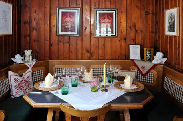 Wirtshaus*Restaurant & Bar ENGEL Klösterle am Arlberg