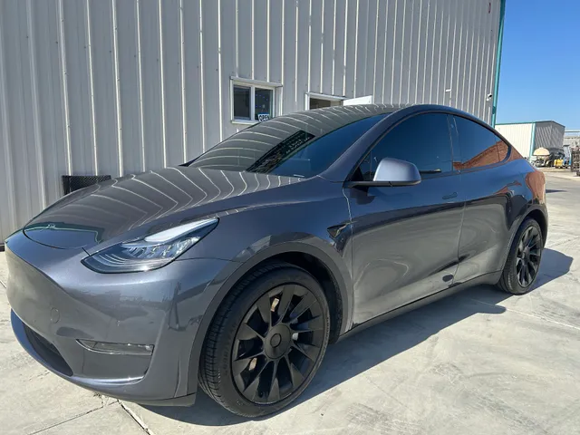 Golden Tint LLC Window Tinting