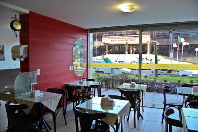 DICAFÉ Cafeteria - Restaurante - Saladeria
