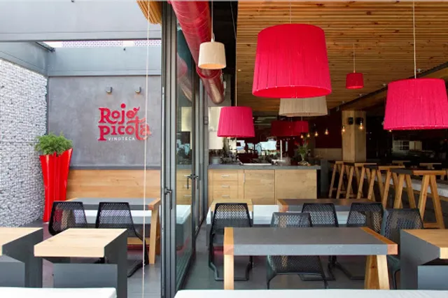 Rojo Picota Vinoteca
